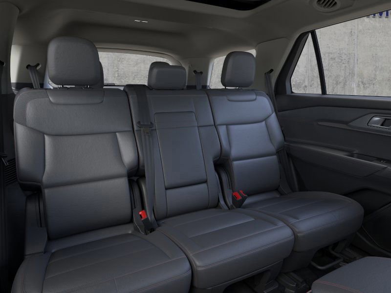 Certified 2025 Ford Explorer Active w/ Active Comfort Package image 11
