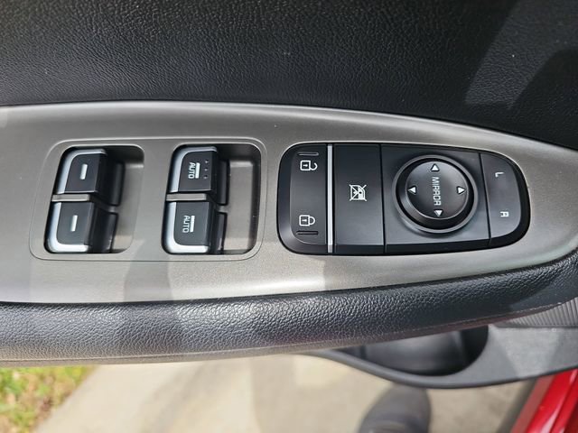 Used 2020 Kia Optima S FWD image 27