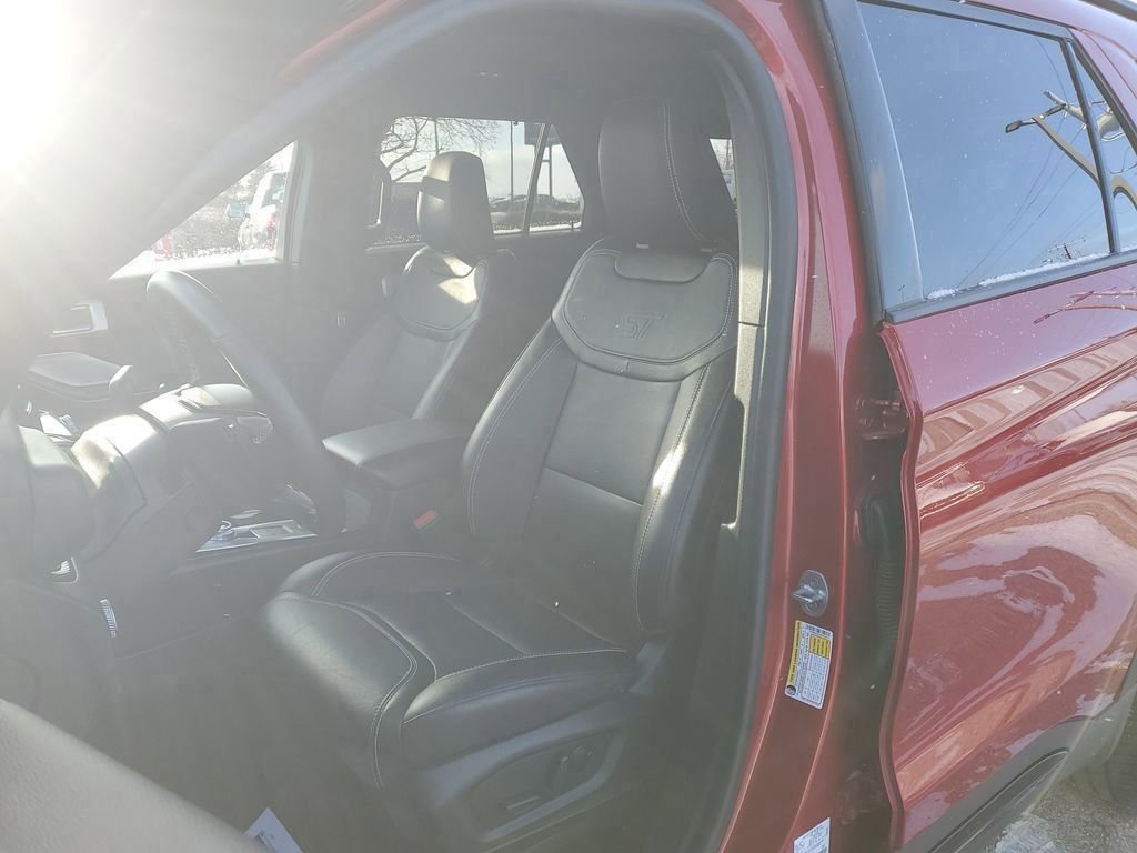 Certified 2023 Ford Explorer ST w/ Equipment Group 401A image 18