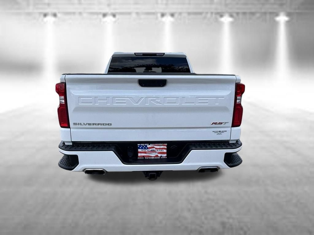 Used 2022 Chevrolet Silverado 1500 RST w/ Z71 Off-Road Package AWD/4WD image 5