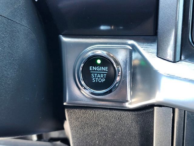 Certified 2023 Ford F150 Lariat w/ Equipment Group 502A High image 24