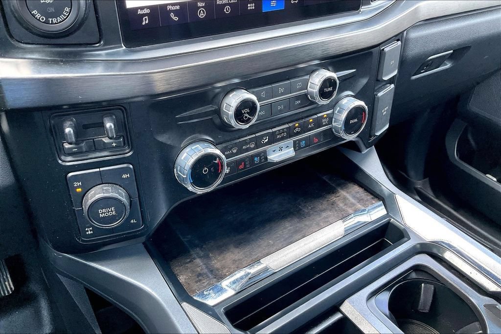 Certified 2024 Ford F250 Lariat w/ Lariat Ultimate Package AWD/4WD image 22