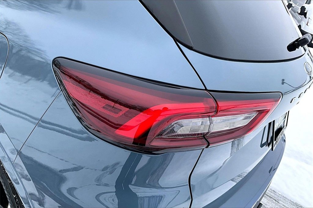 Certified 2023 Ford Escape ST-Line Select w/ Tech Pack #2 image 29