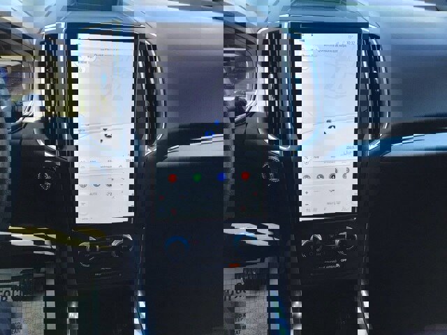 Certified 2022 Ford Edge Titanium w/ Equipment Group 301A image 15