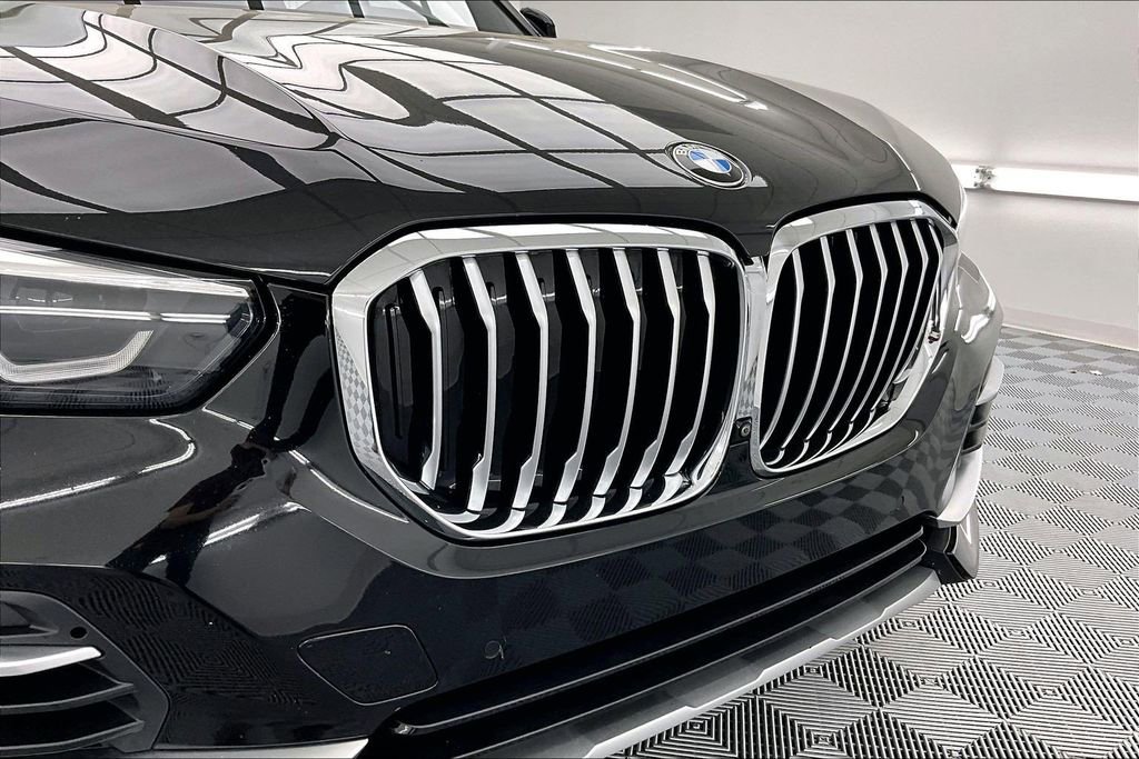 Used 2023 BMW X5 xDrive40i AWD/4WD image 28