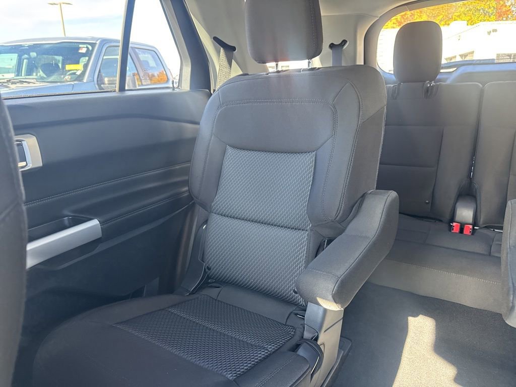 Certified 2022 Ford Explorer XLT image 47