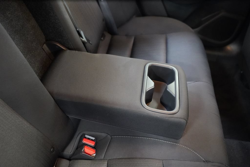 Used 2025 Nissan Altima 2.5 SV FWD image 21