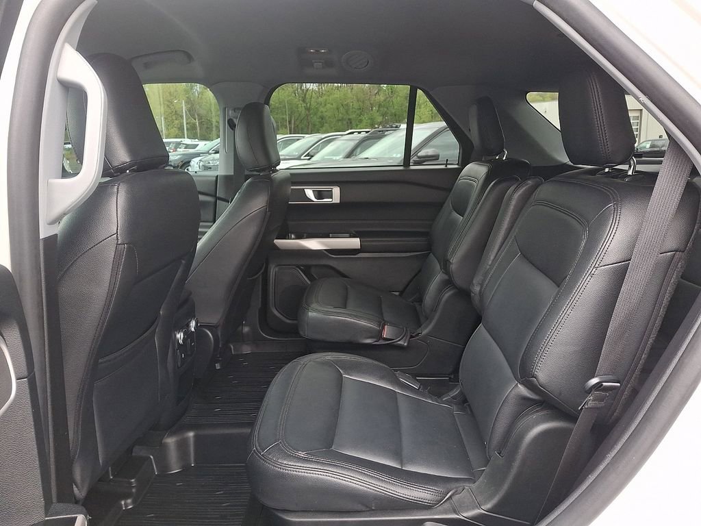 Certified 2021 Ford Explorer XLT AWD/4WD image 11