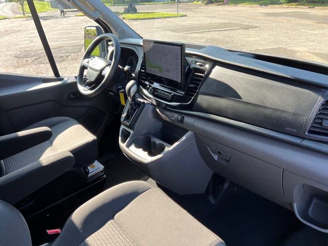 Certified 2025 Ford Transit 350 XLT RWD image 35