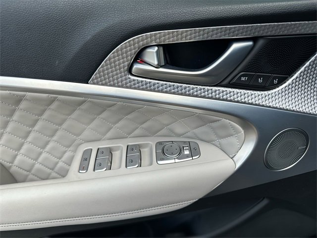 Used 2023 Genesis G70 3.3T w/ Sport Prestige Package image 14