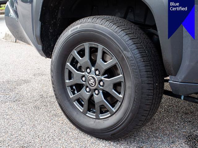 Used 2025 Toyota 4Runner SR5 RWD image 7