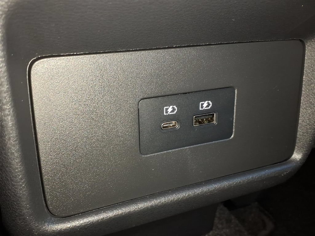 Used 2023 Nissan Rogue SV AWD/4WD image 14