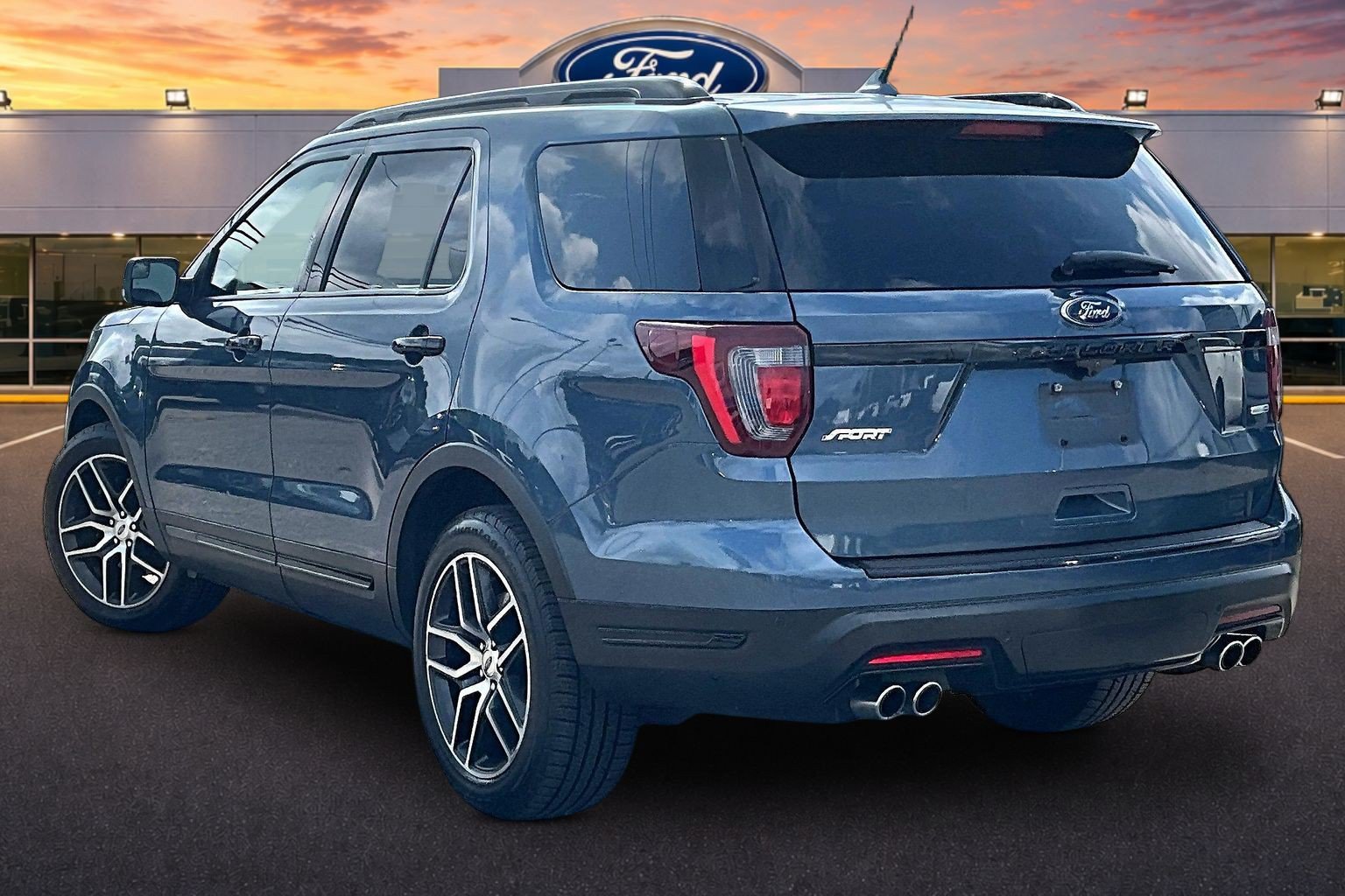 Certified 2018 Ford Explorer Sport AWD/4WD image 2