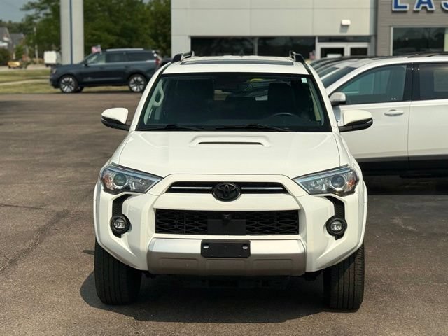 Used 2023 Toyota 4Runner TRD Off-Road Premium w/ Off Road Premium Plus Package AWD/4WD image 36