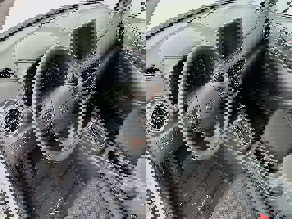 Used 2022 Hyundai Kona SEL w/ Cargo Package image 9