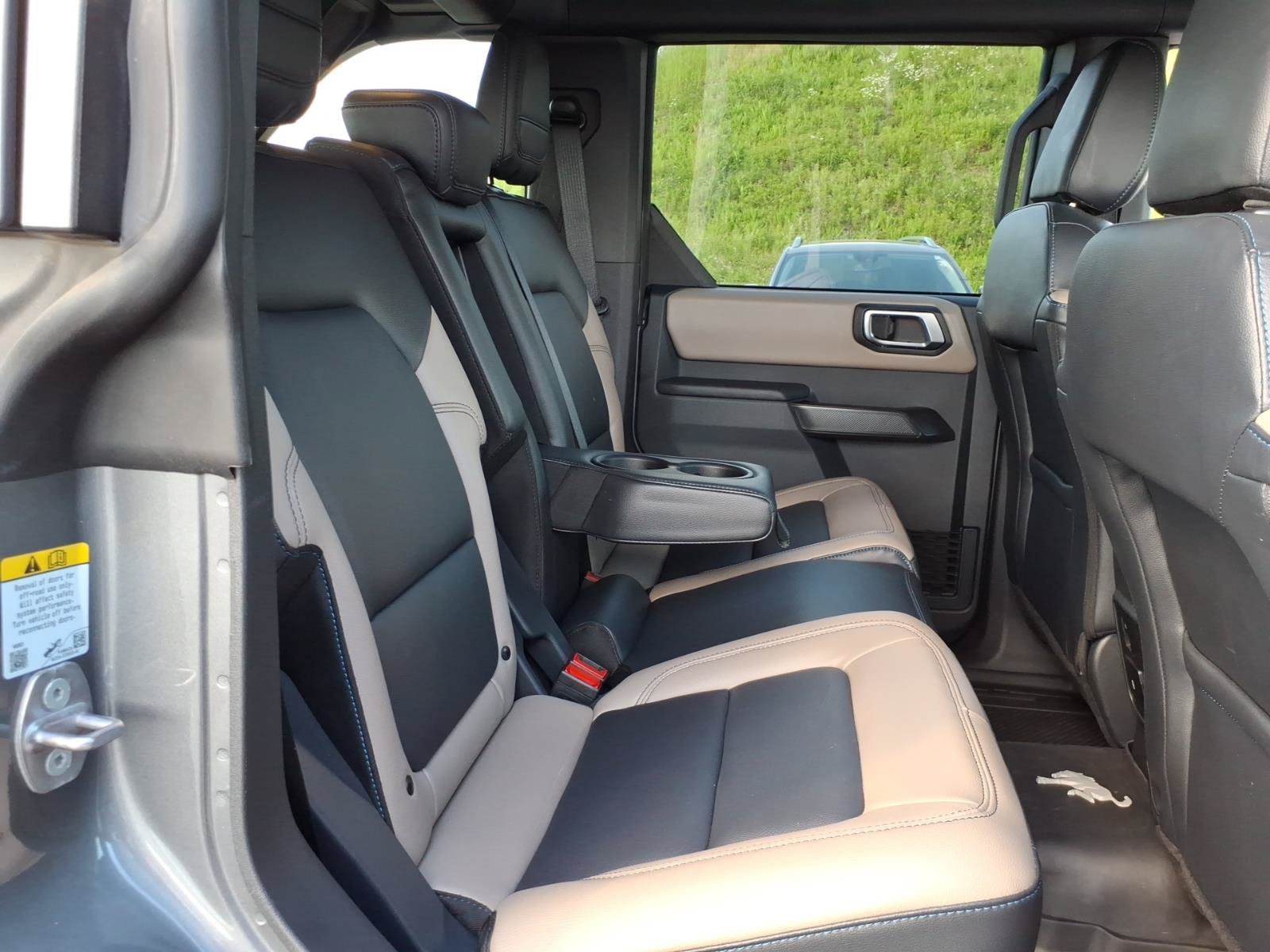 Certified 2024 Ford Bronco Wildtrak AWD/4WD image 9