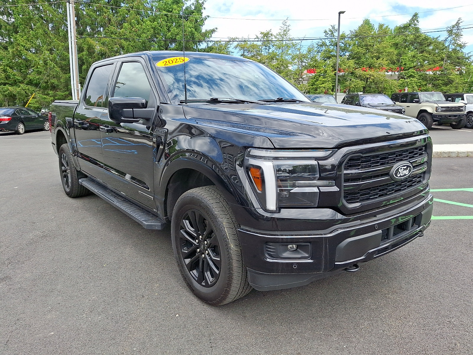 Certified 2025 Ford F150 Lariat w/ Equipment Group 501A Mid AWD/4WD image 3