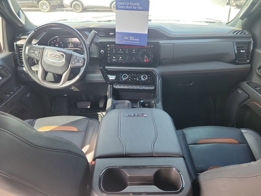 Used 2024 GMC Sierra 2500 AT4 w/ AT4 Premium Plus Package AWD/4WD image 14