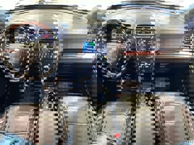 Certified 2019 Ford Explorer Platinum image 13