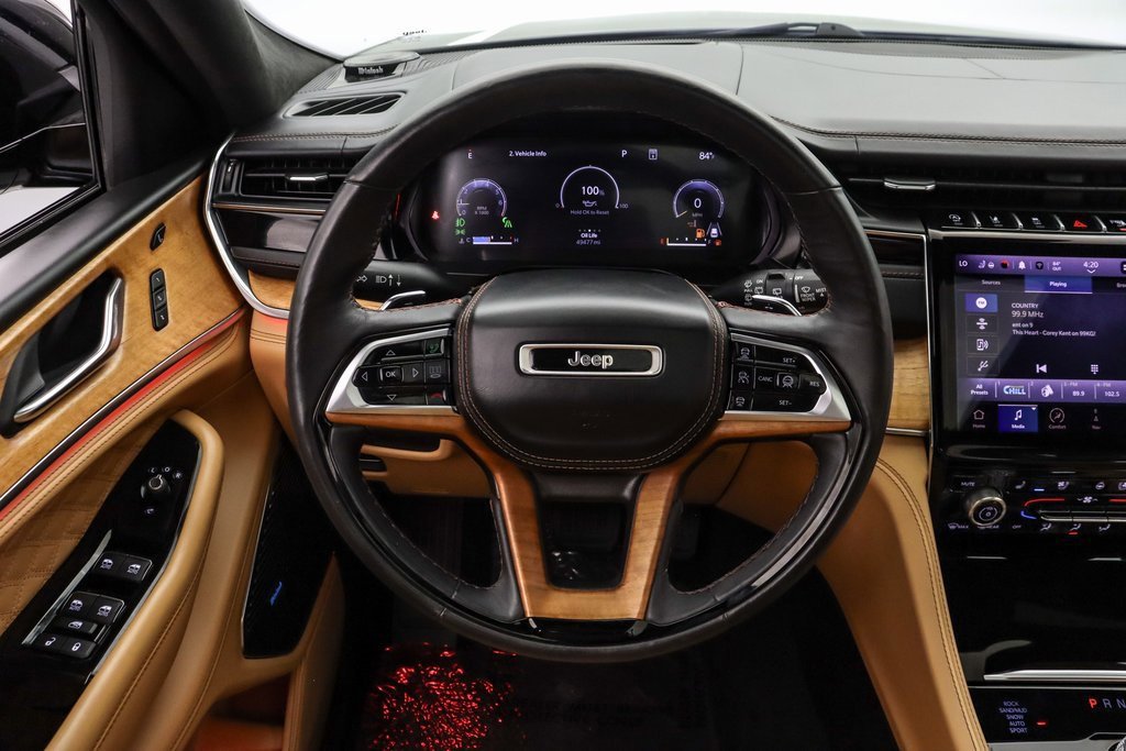 Used 2024 Jeep Grand Cherokee L Summit image 13