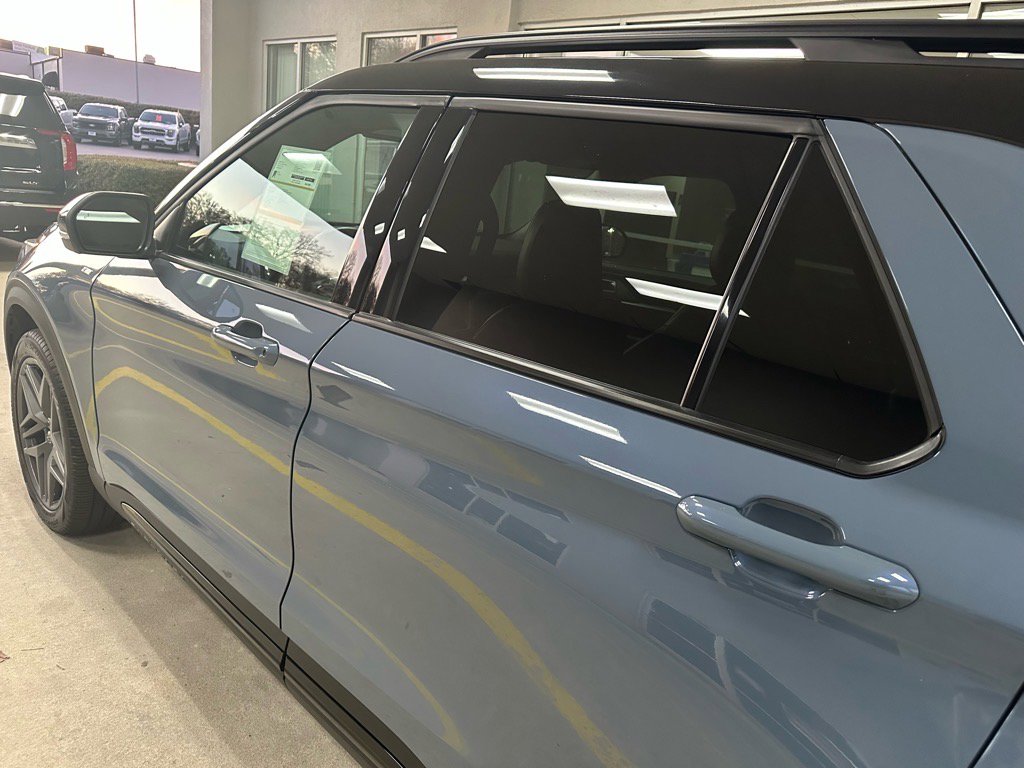 Certified 2025 Ford Explorer ST-Line w/ Premium Package image 16