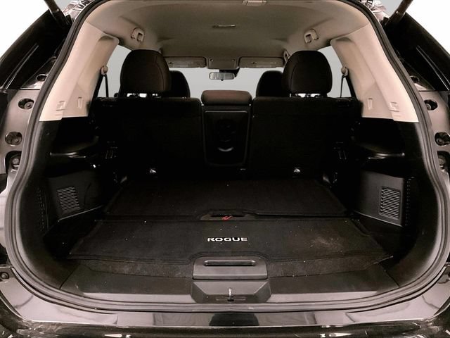 Used 2019 Nissan Rogue SV AWD/4WD image 33
