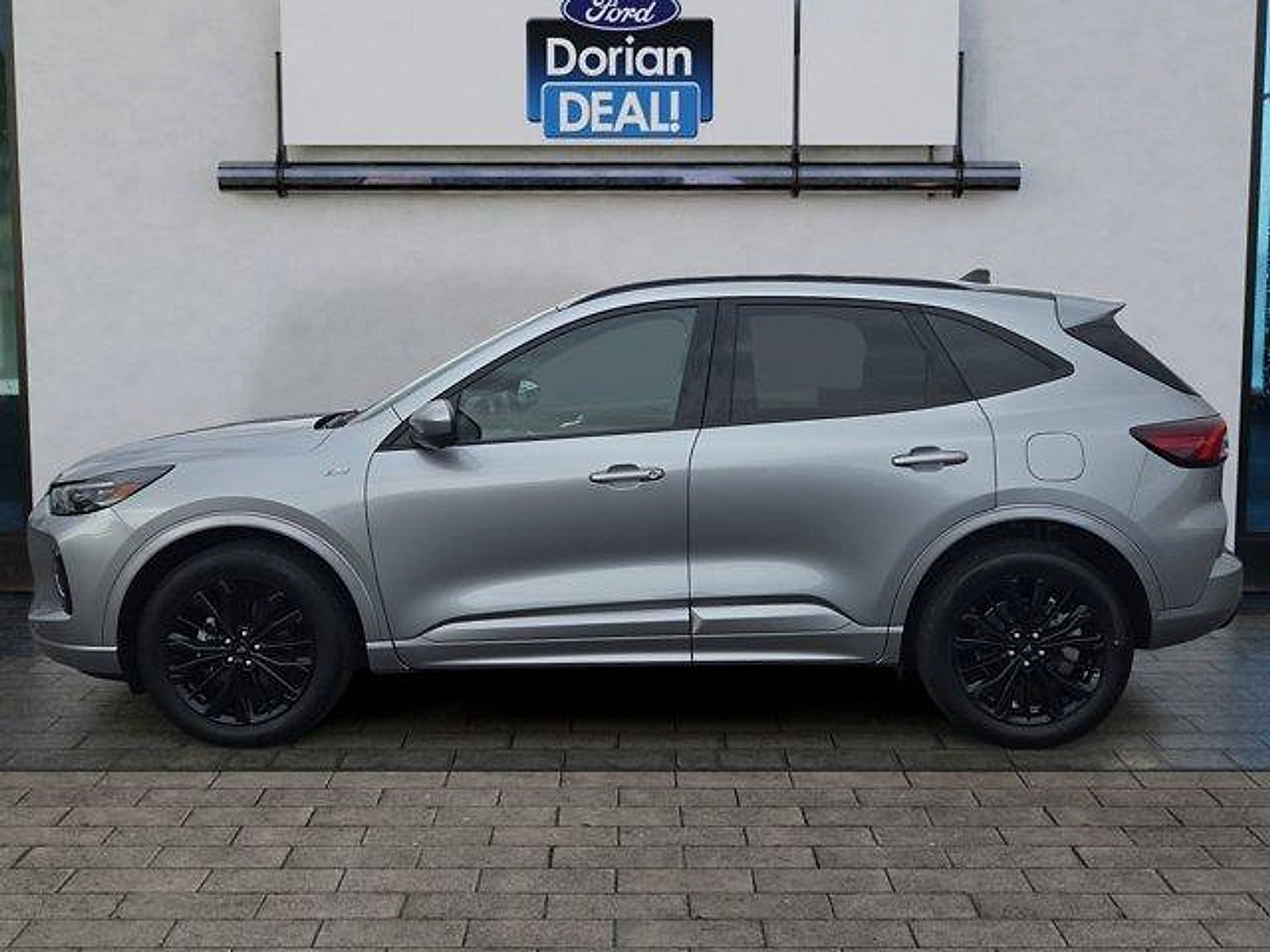 Certified 2023 Ford Escape ST-Line Elite AWD/4WD image 6