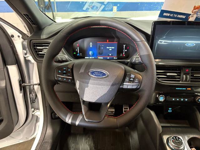 Certified 2023 Ford Escape ST-Line w/ Tech Pack #1 AWD/4WD image 13