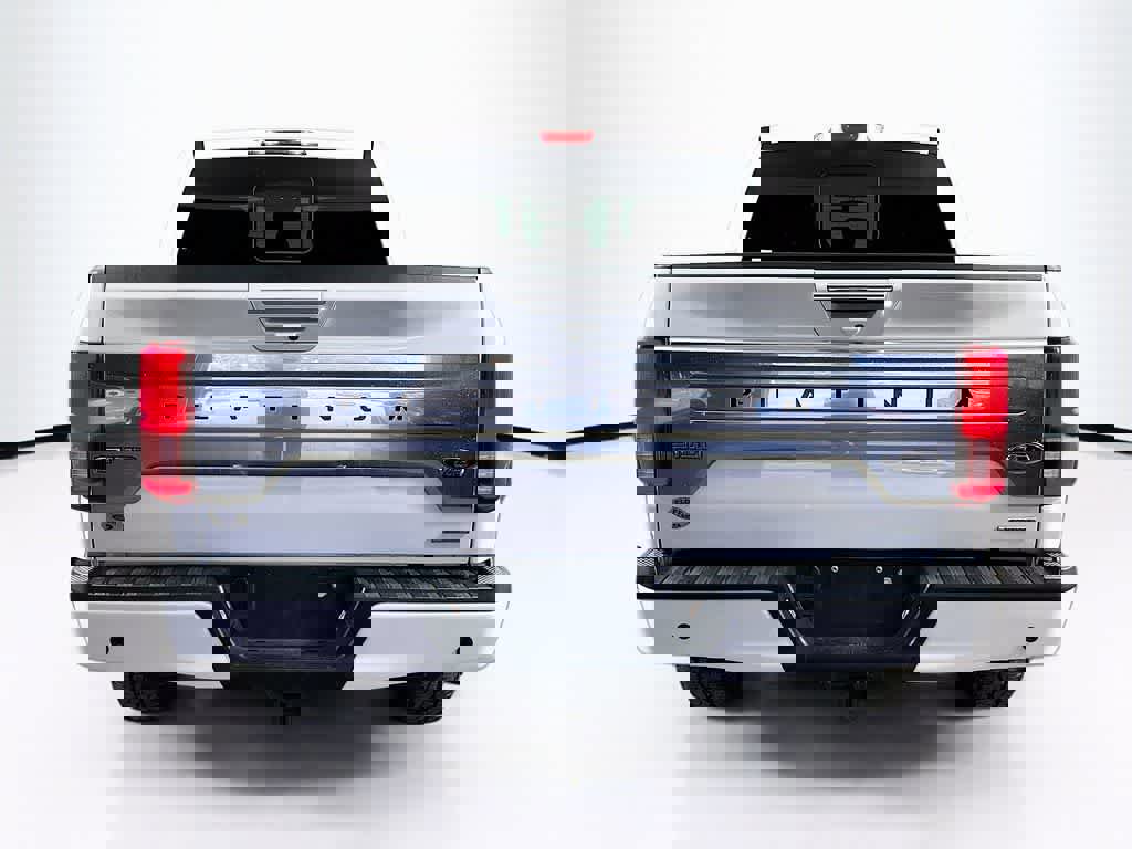 Certified 2020 Ford F150 Platinum w/ Equipment Group 701A Luxury image 4