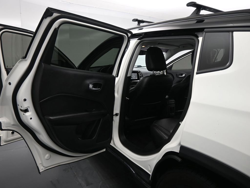 Used 2020 Jeep Compass Latitude image 42