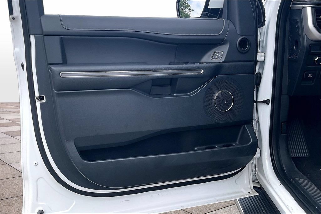 Certified 2022 Ford Expedition XLT RWD image 23