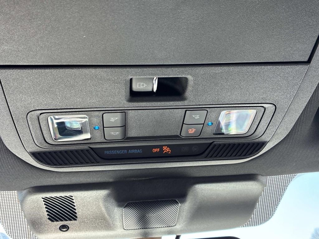 Certified 2022 Ford F150 XLT w/ Equipment Group 302A High image 38