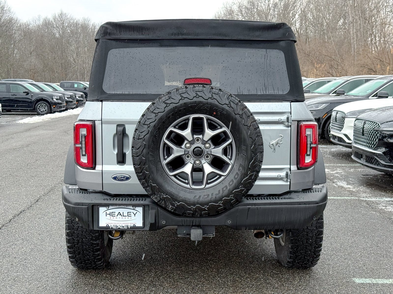 Certified 2023 Ford Bronco Badlands image 3