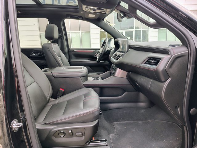 Used 2022 Chevrolet Tahoe RST w/ Sport Performance Package AWD/4WD image 15