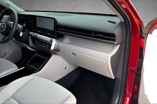 Used 2024 Hyundai Kona SEL w/ Convenience Package image 14