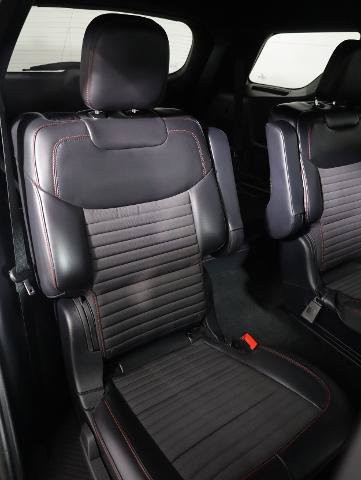 Certified 2025 Ford Explorer ST-Line AWD/4WD image 10