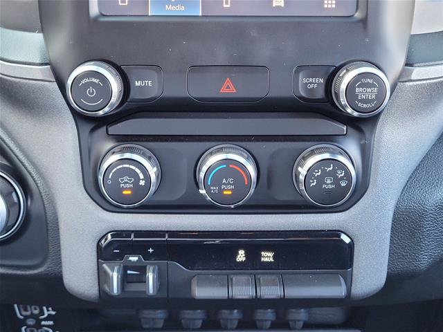 Used 2024 RAM 2500 Tradesman w/ Chrome Appearance Group AWD/4WD image 26