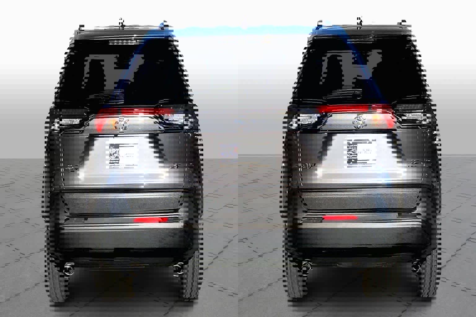 Used 2024 Toyota RAV4 XLE image 4