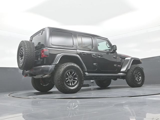 Used 2025 Jeep Wrangler Unlimited Rubicon AWD/4WD image 21