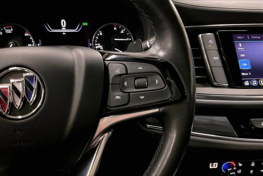 Used 2024 Buick Enclave Premium AWD/4WD image 18