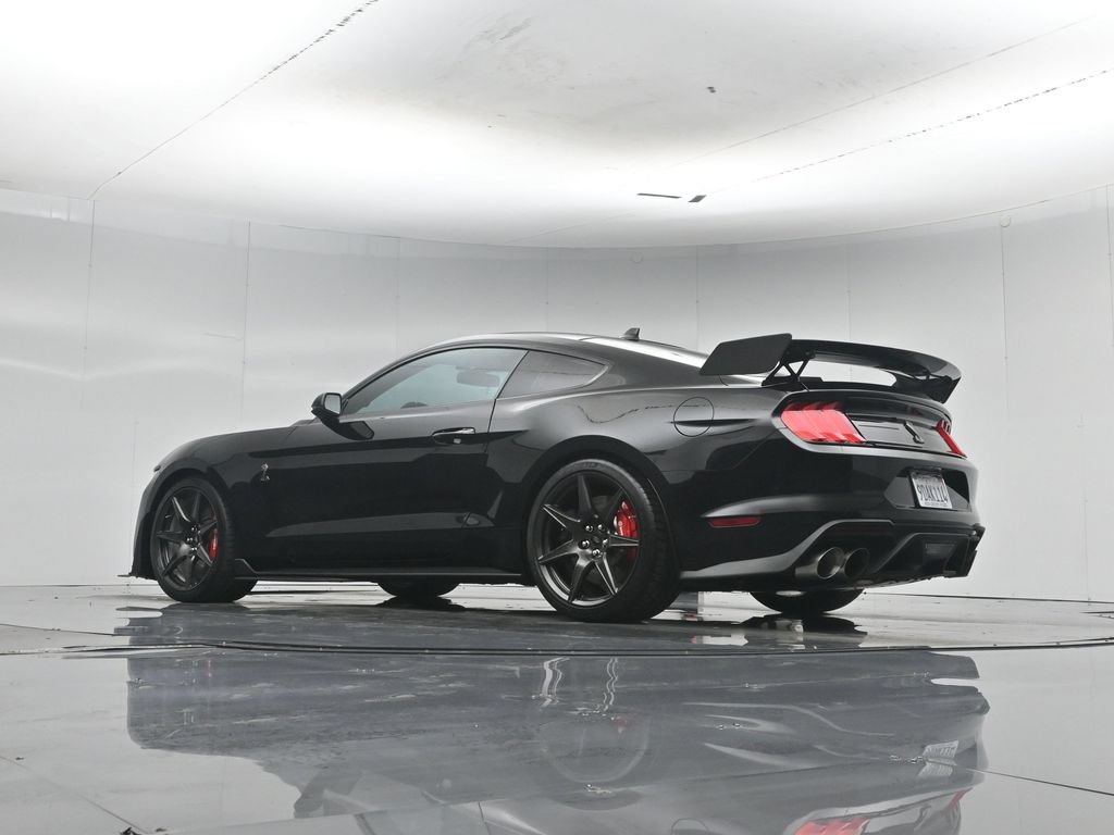 Certified 2022 Ford Mustang Shelby GT500 w/ Carbon Fiber Track Pack RWD image 53