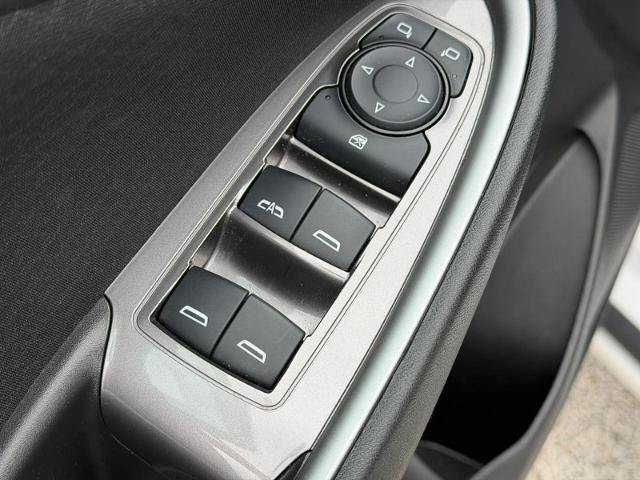Used 2024 Chevrolet Malibu LT FWD image 16