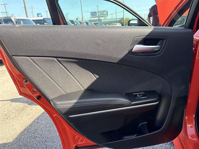 Used 2023 Dodge Charger R/T w/ Technology Group RWD image 24