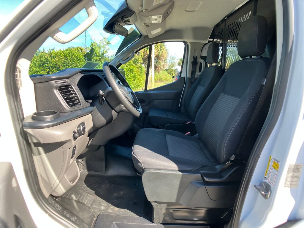 Certified 2024 Ford Transit 250 Low Roof w/ Exterior Upgrade Package image 28