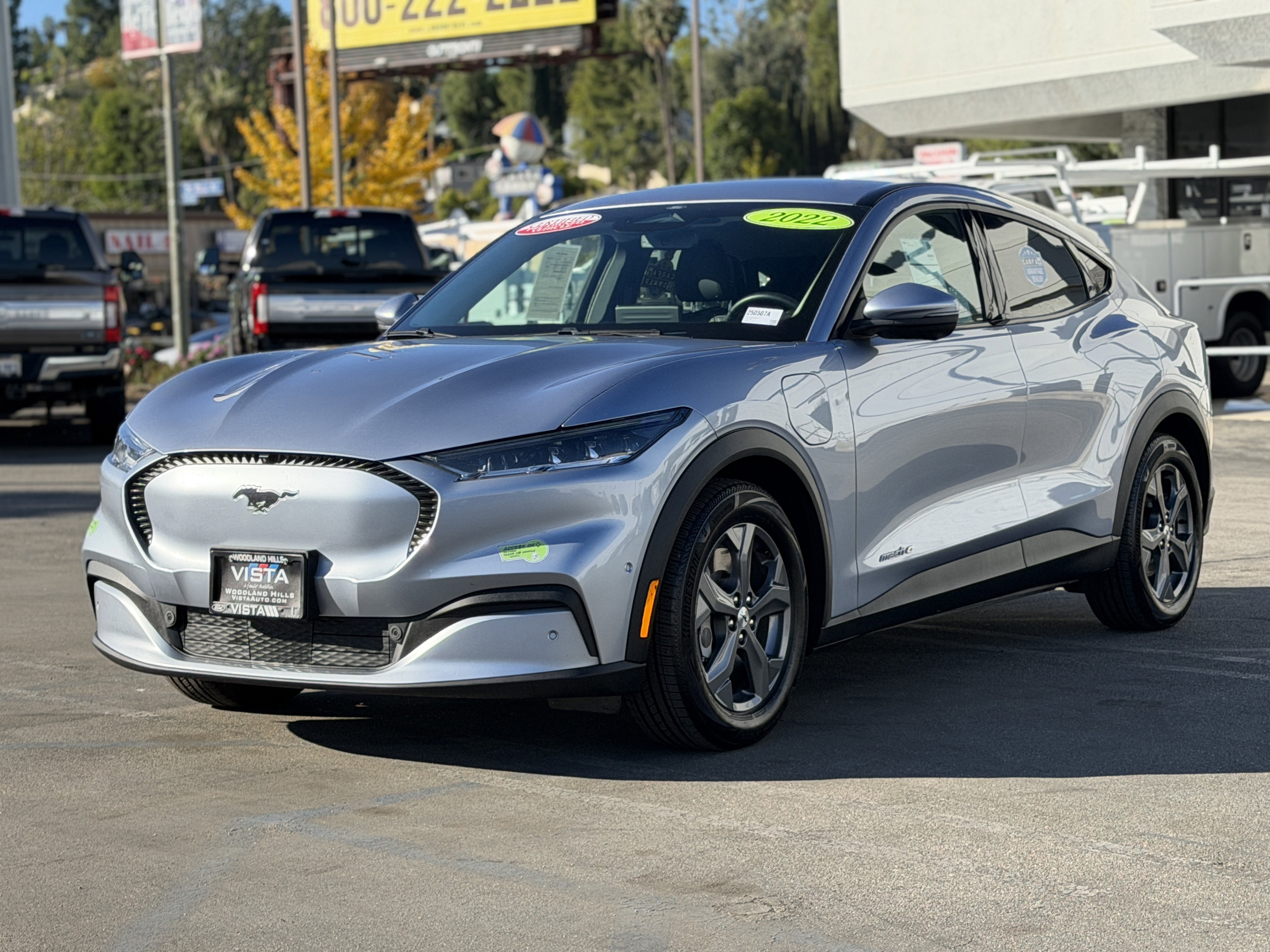 Certified 2022 Ford Mustang Mach-E Select w/ Comfort/Technology Package image 4