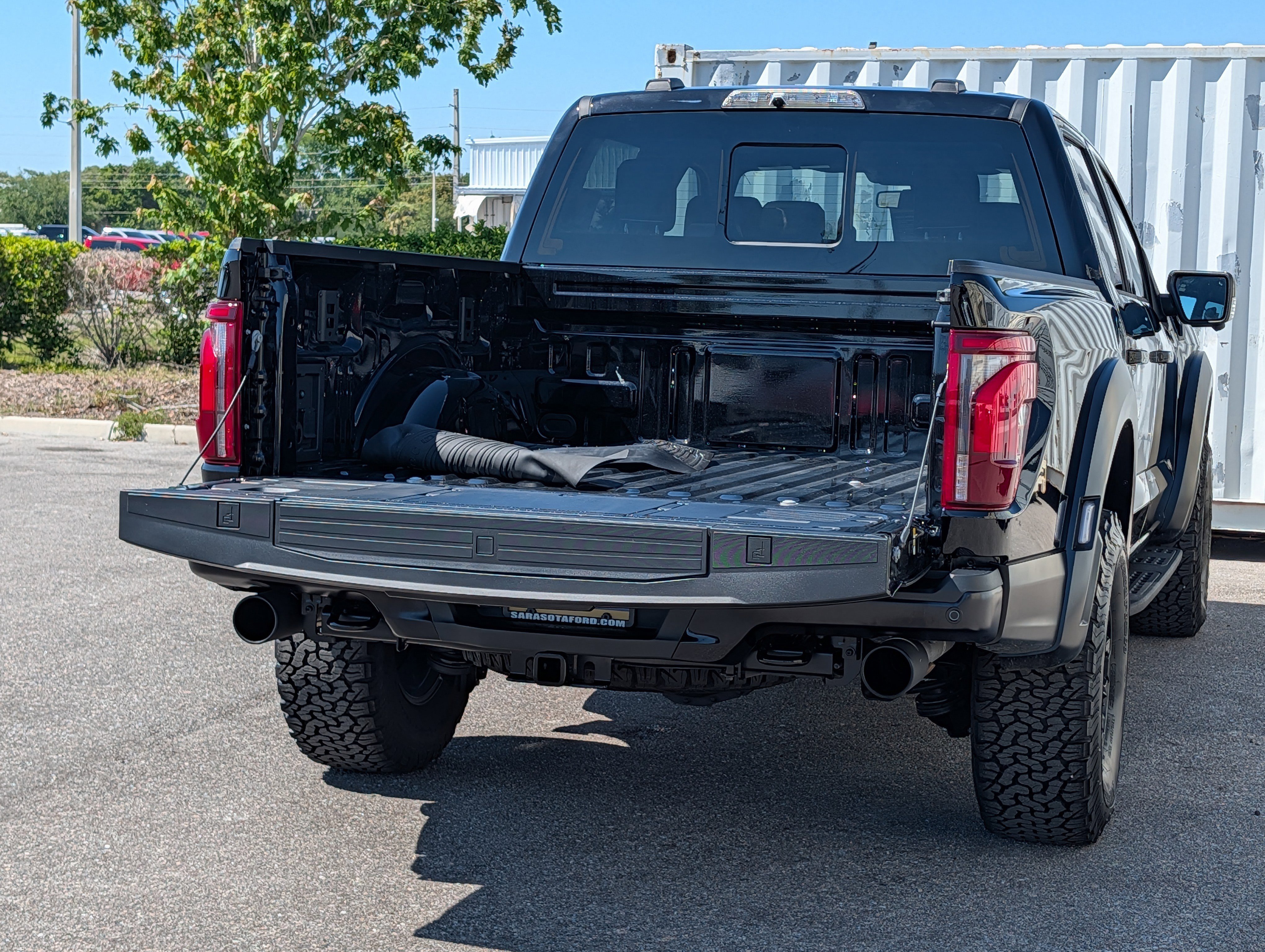 Certified 2025 Ford F150 Raptor image 13