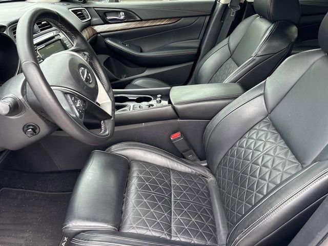 Used 2017 Nissan Maxima Platinum FWD image 11