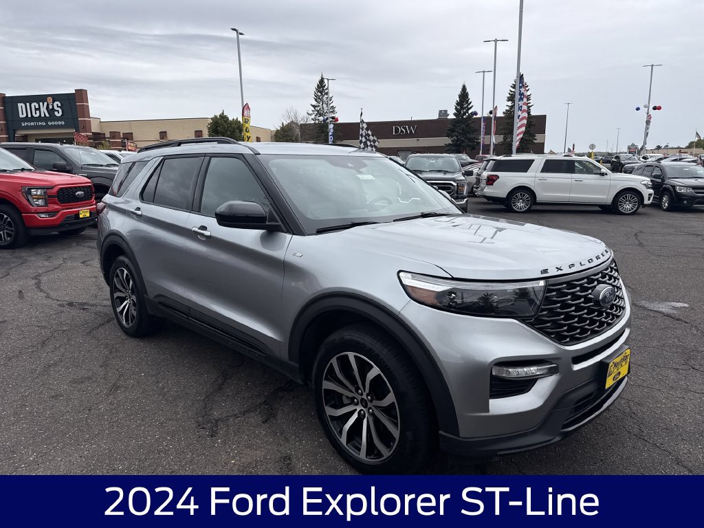 Certified 2024 Ford Explorer ST-Line w/ Class IV Trailer Tow Package AWD/4WD image 5