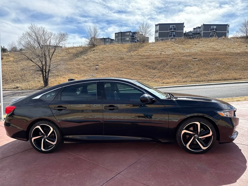 Used 2022 Honda Accord Sport image 8
