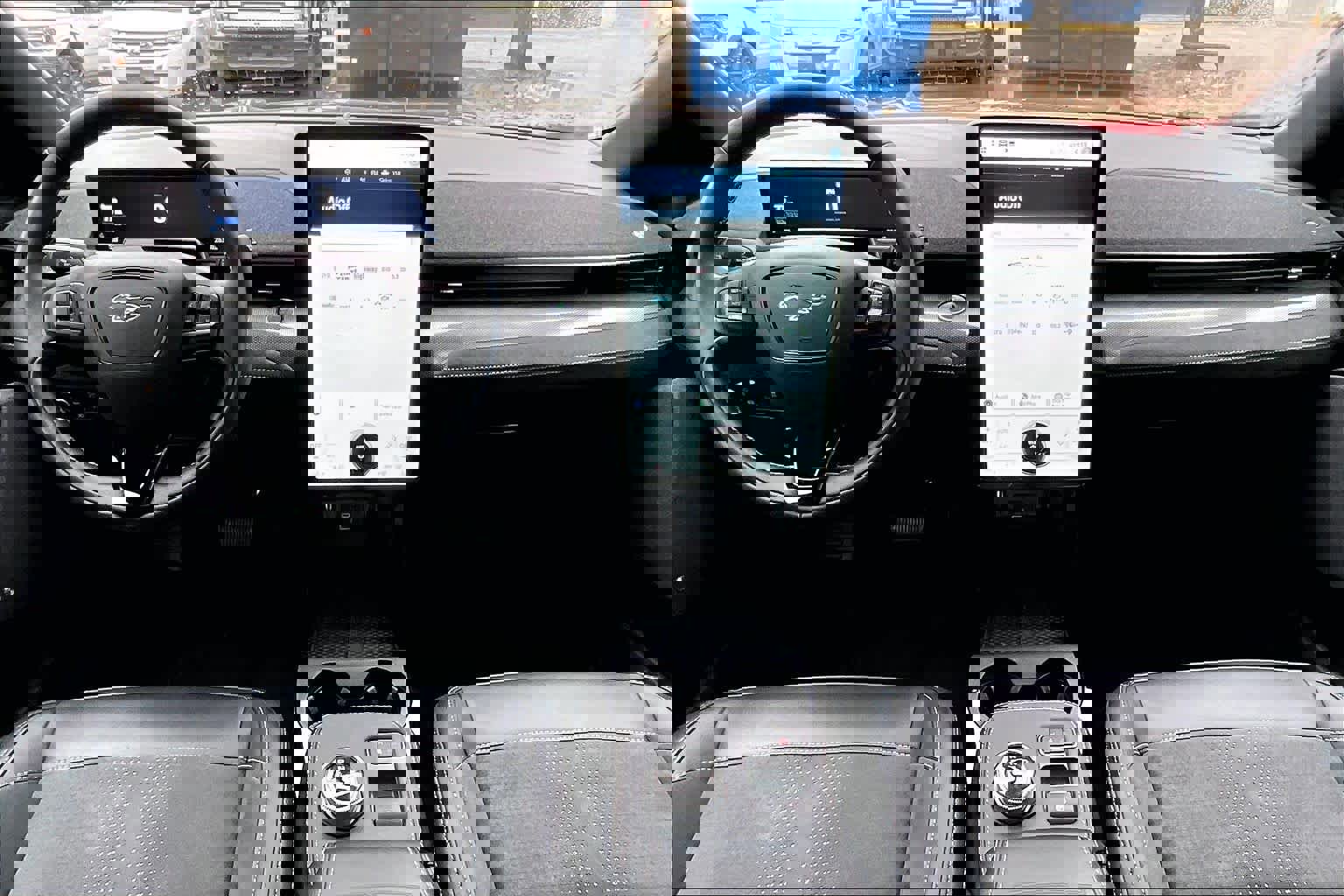 Certified 2022 Ford Mustang Mach-E GT w/ GT Performance Edition image 15